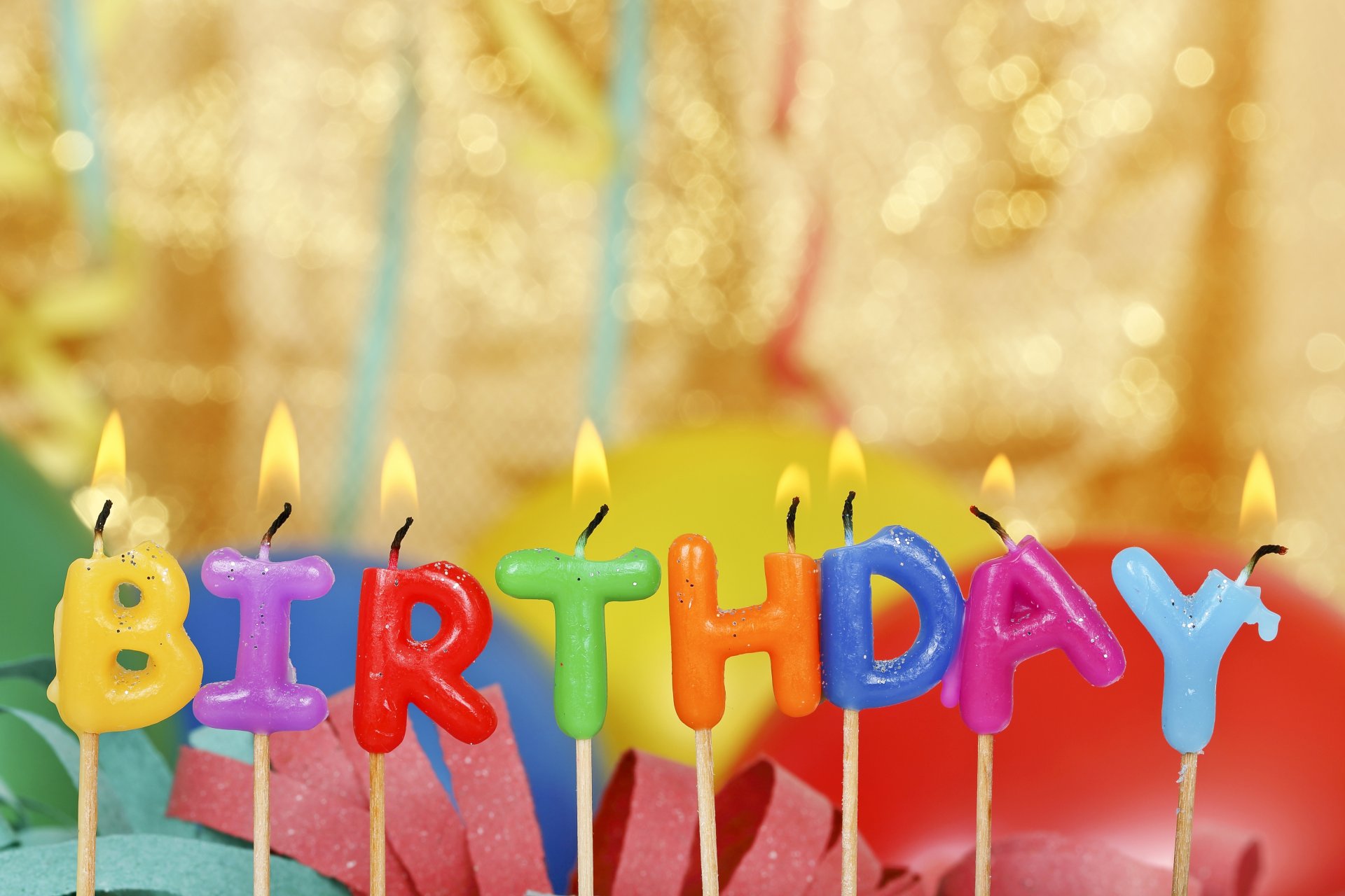 buon compleanno palloncini candele colorato lettere compleanno