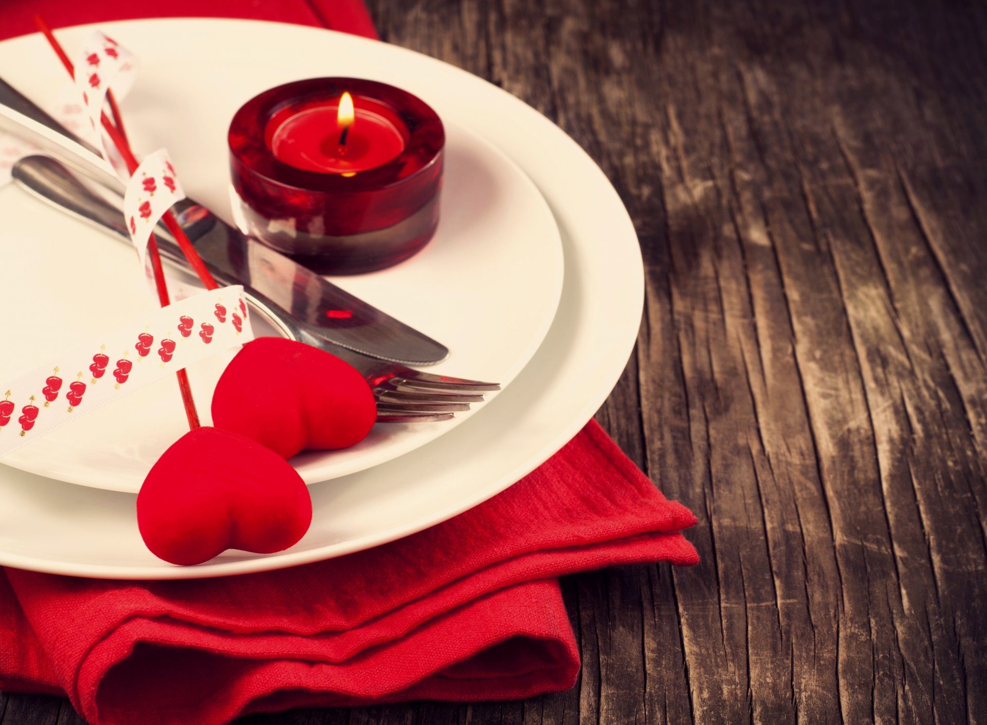table bougies décoration romans d amour vacances décoration coeur romance vacances bougie
