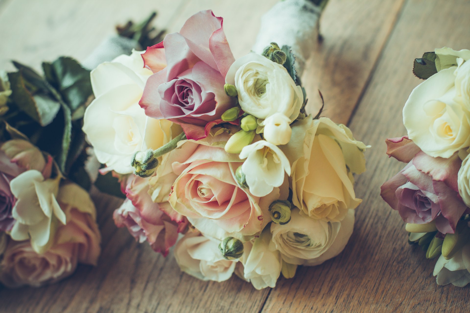 blumenstrauß hochzeit rosen