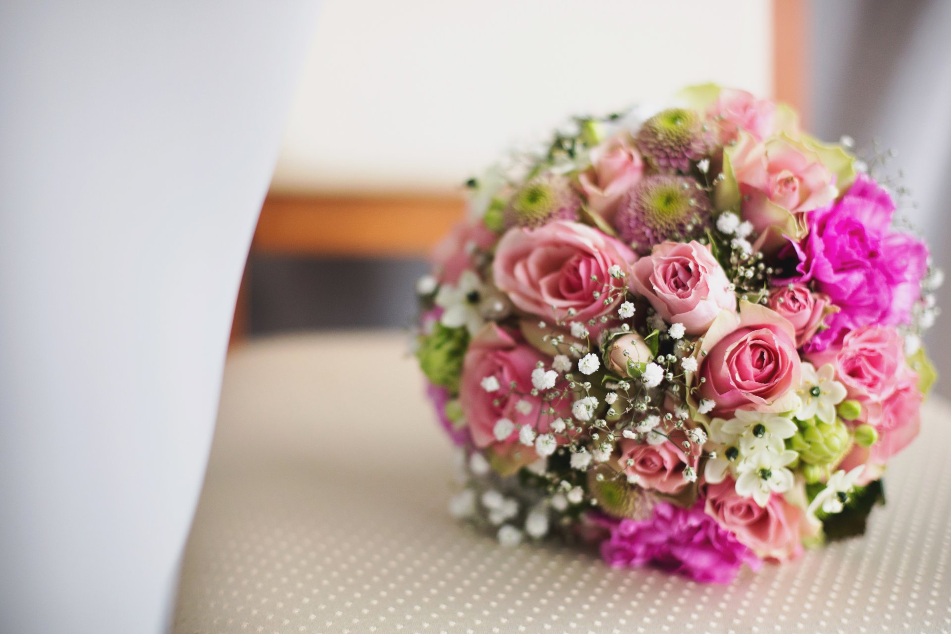 blumenstrauß blumen hochzeit rosen