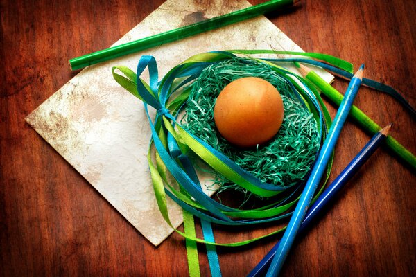 Easter eggs in the nest