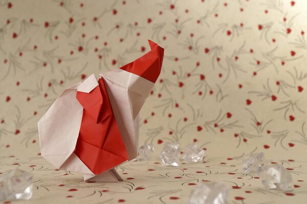 Jouets et origami de couleur festive