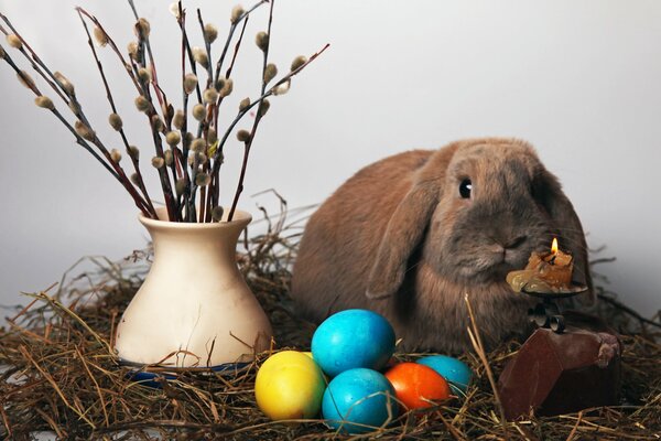 Vase with willow and rabbit