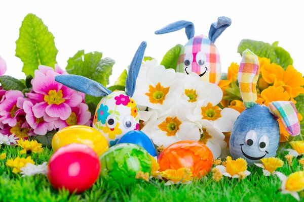 Easter eggs on the Easter table