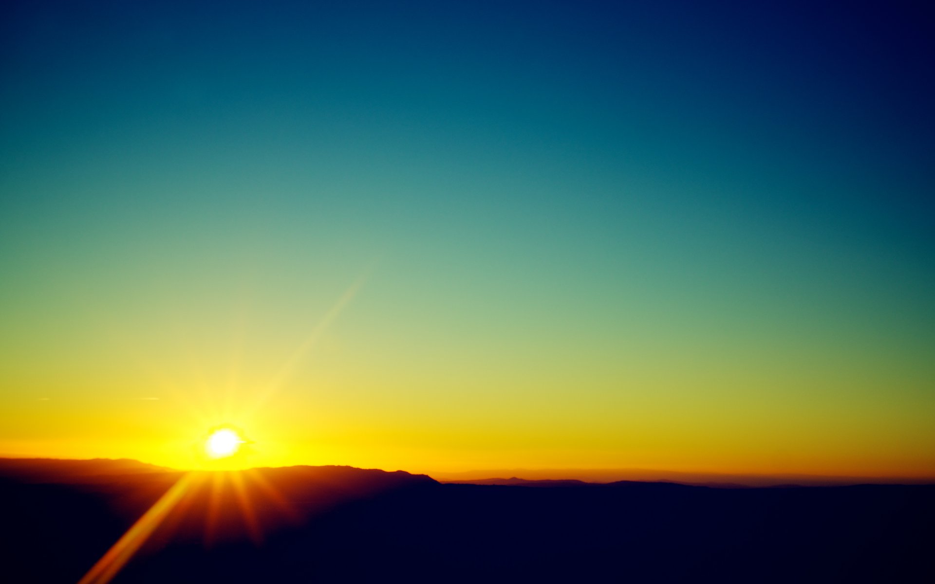 tramonto spagna montagna sole paesaggio