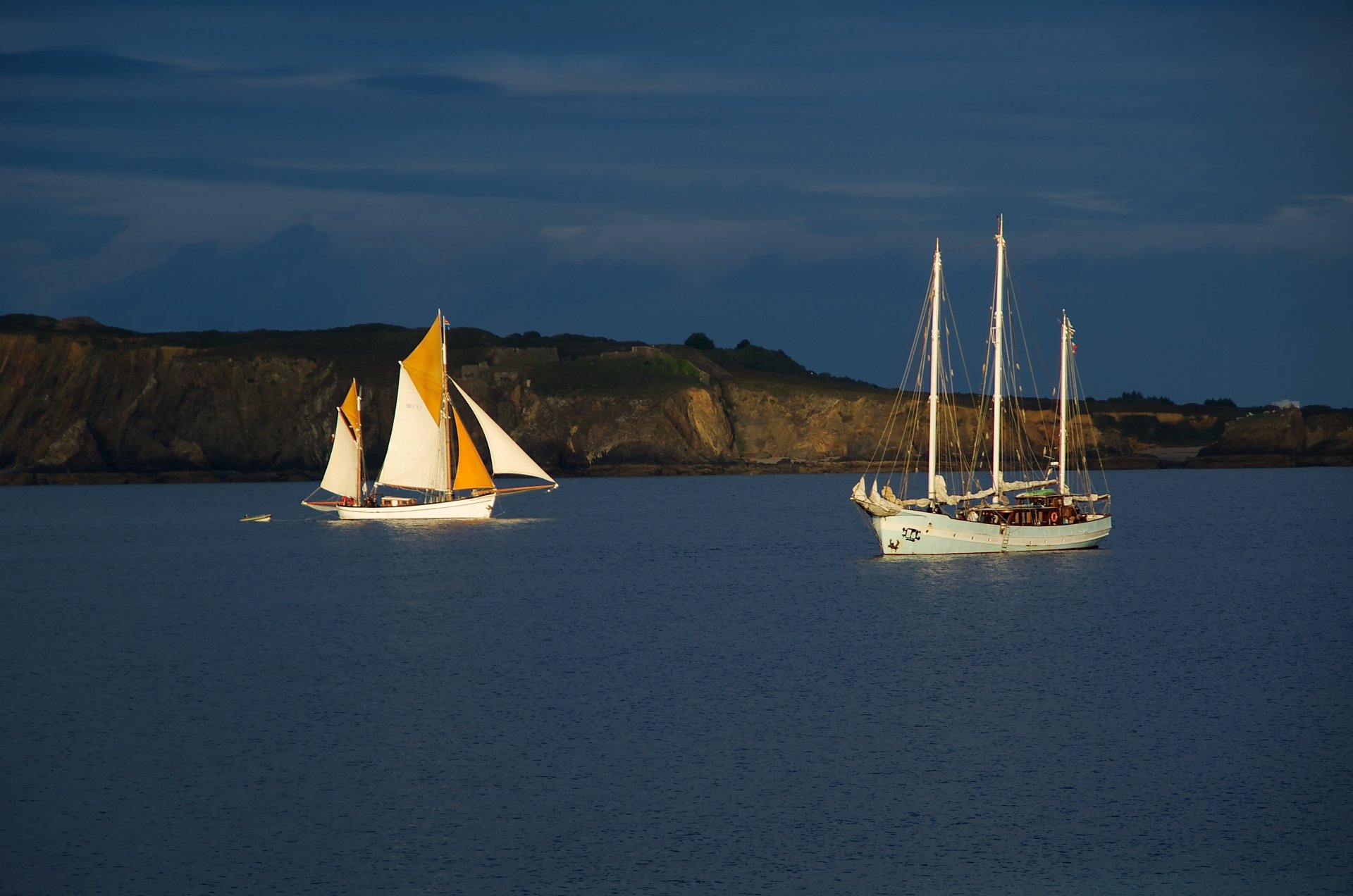 mar barcos veleros costa nebe