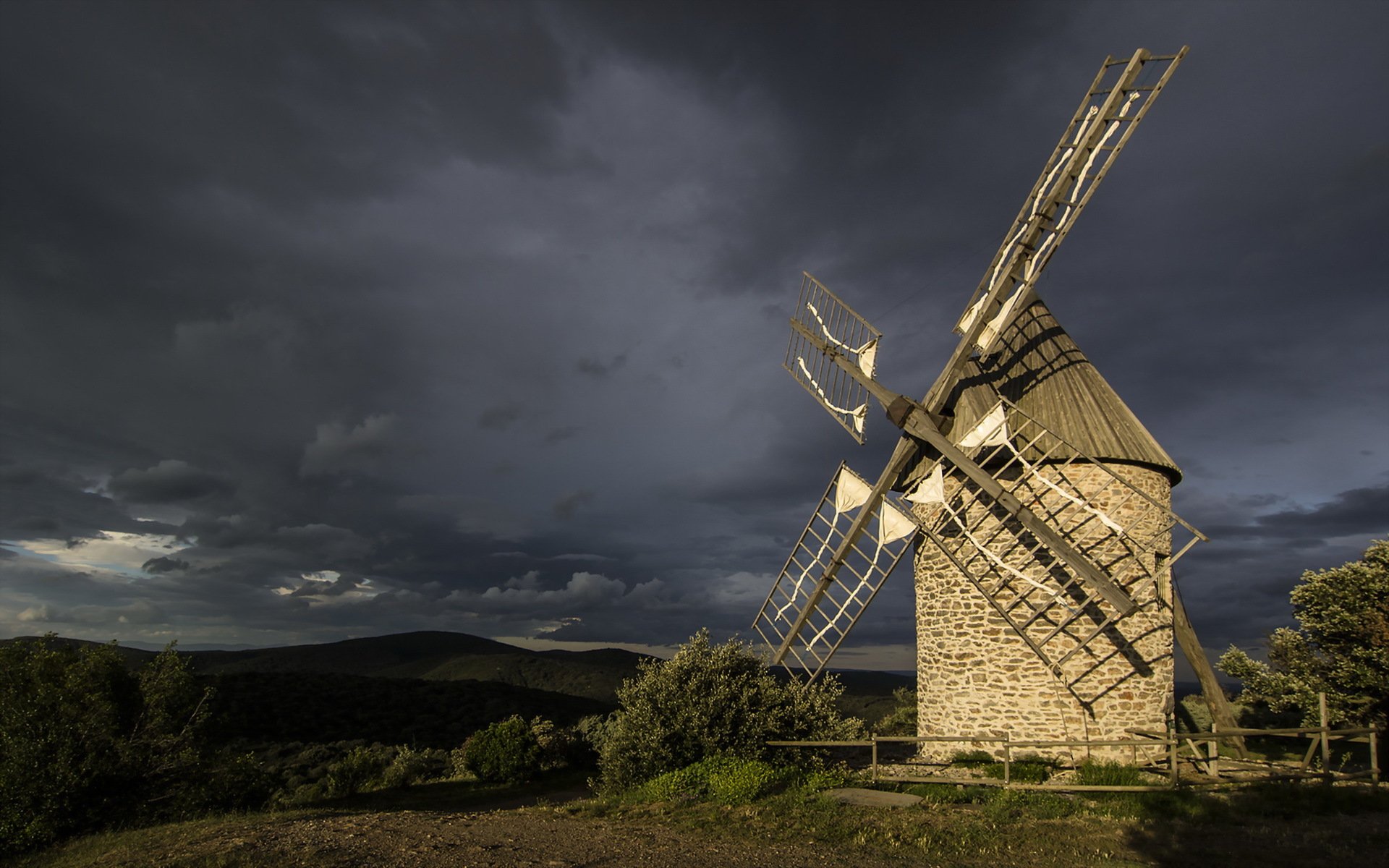 molino noche paisaje