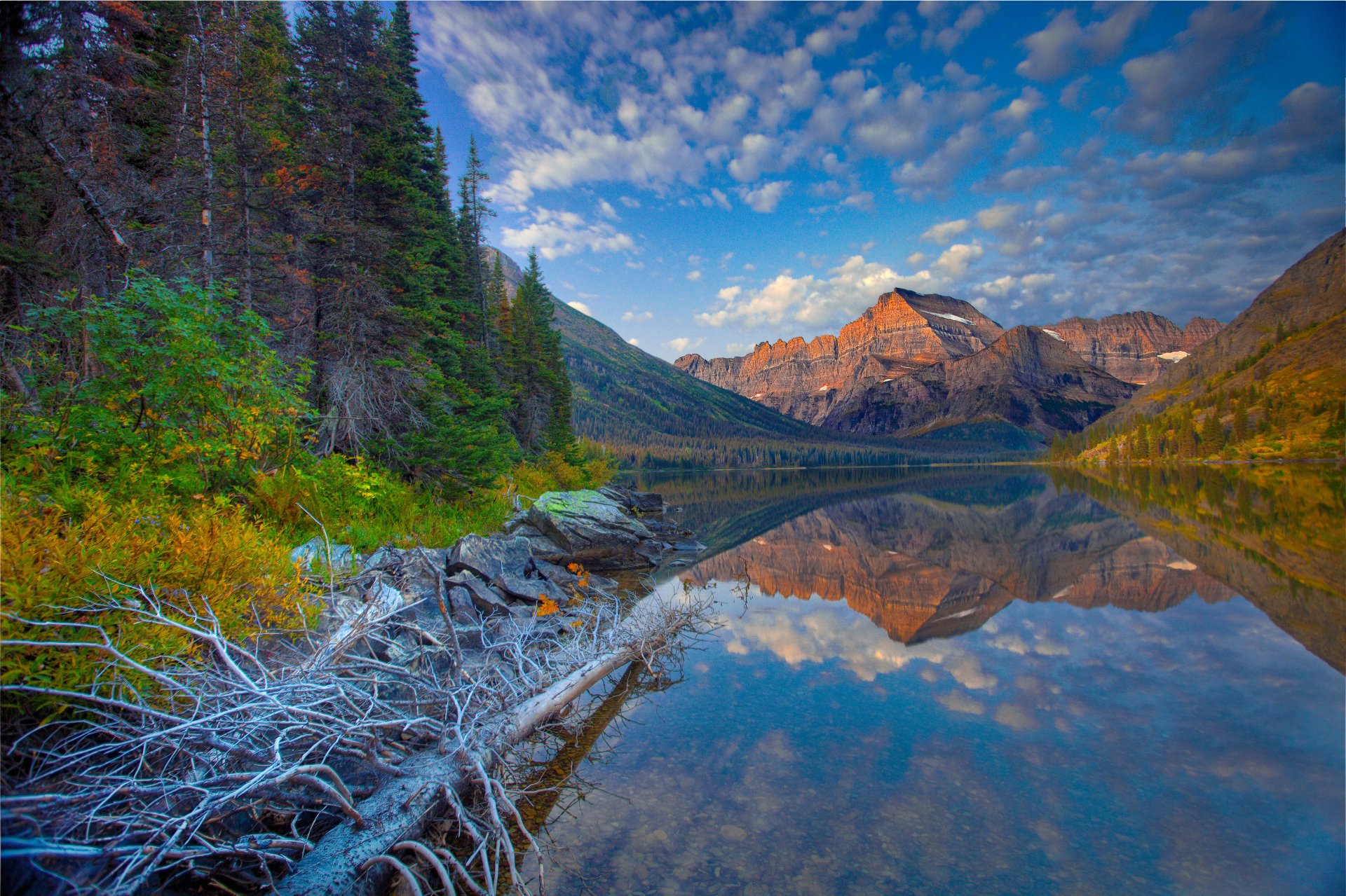 lac josephine montana états-unis ciel montagnes forêt lac pierres