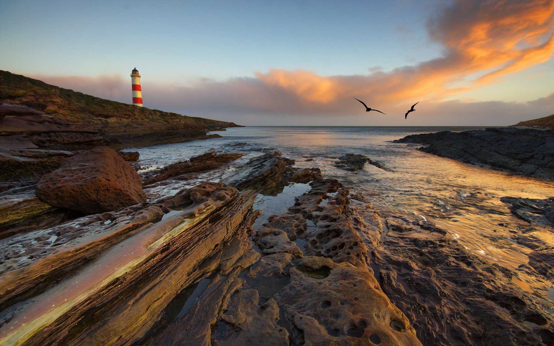 mar faro paisaje