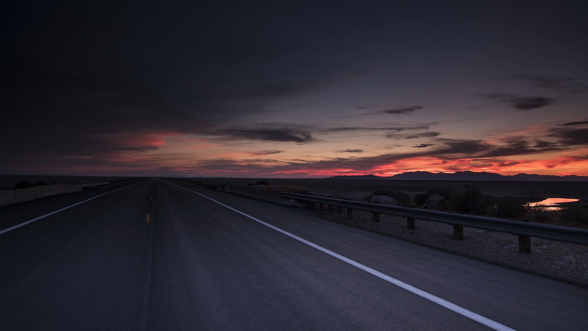 noche camino paisaje