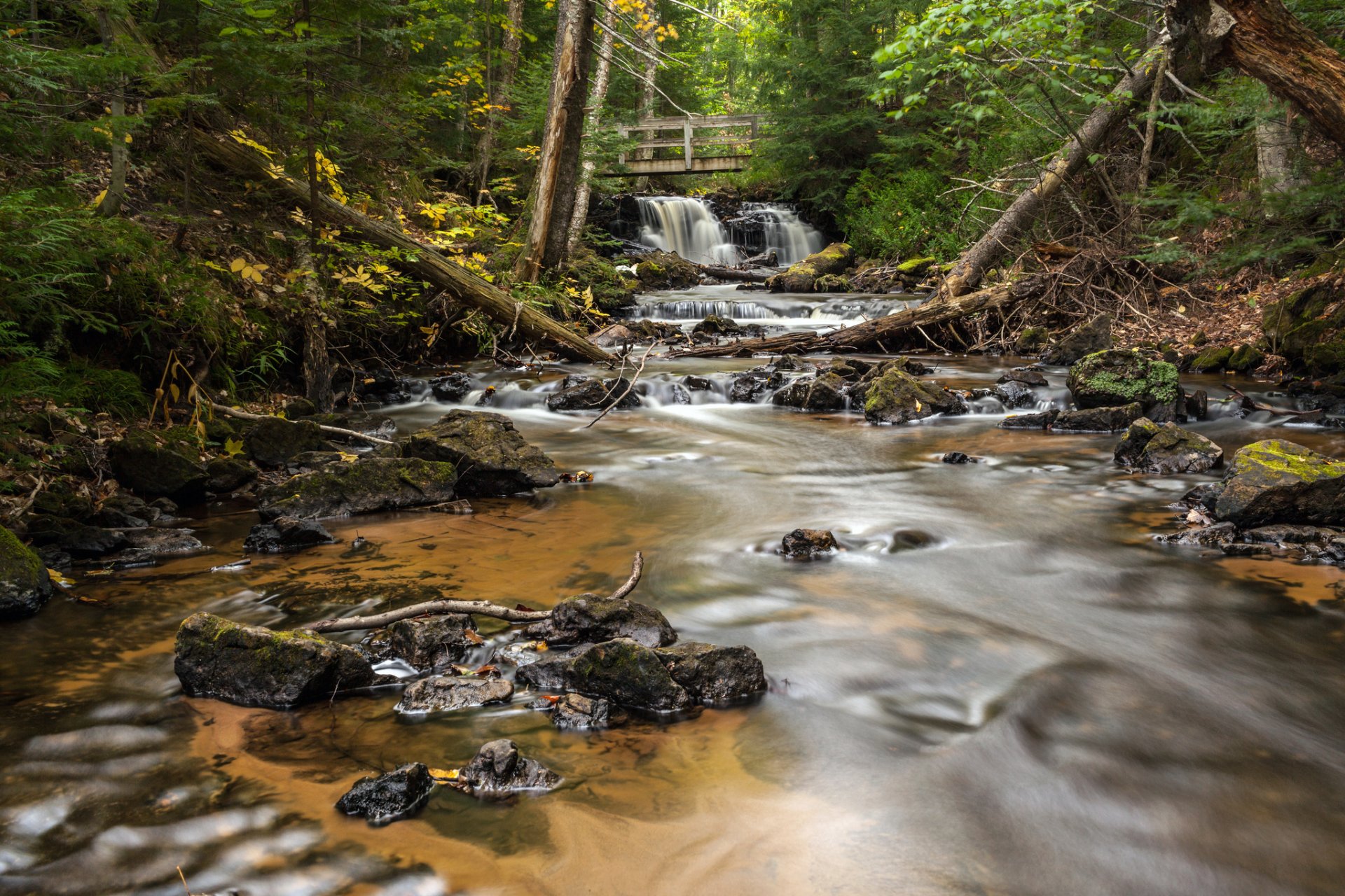 chapelle des chutes comté d alger cascade rivière forêt pierres pont