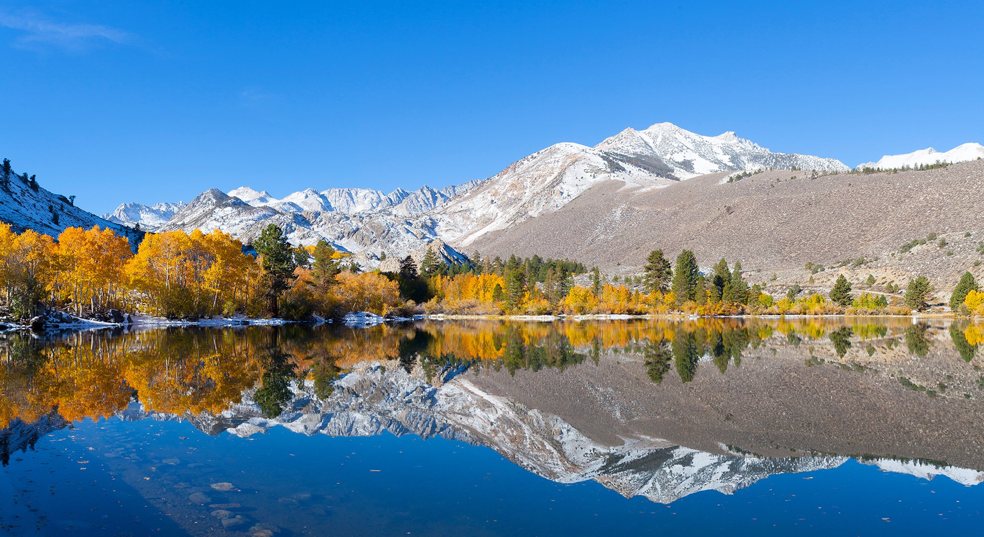 himmel berge see reflexion bäume herbst