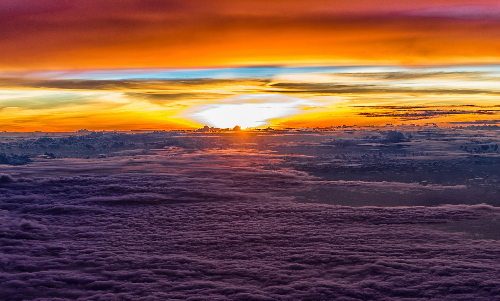 cielo nuvole sole raggi tramonto