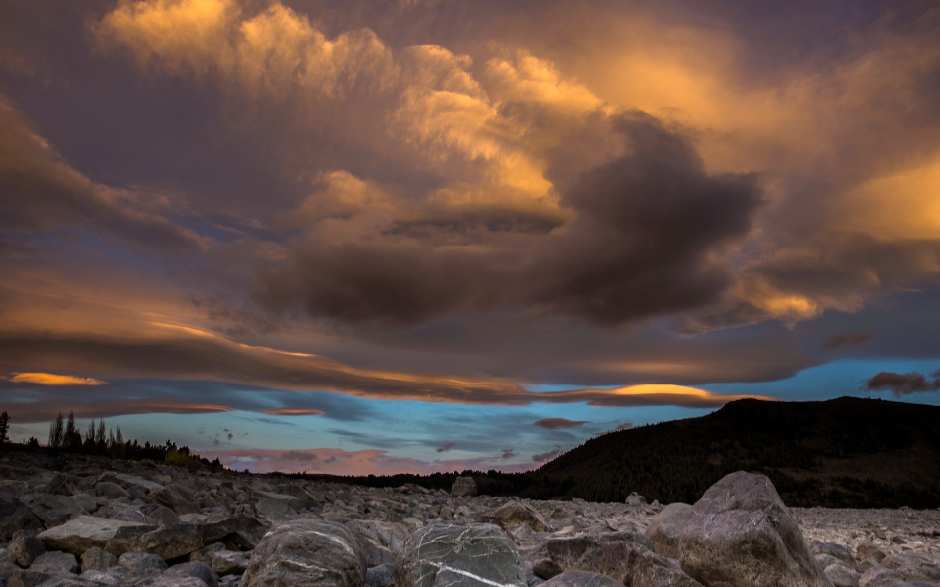 tekapo alba sorgere del sole nuvole