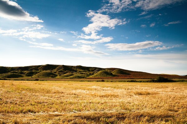 Natural landscape with hills