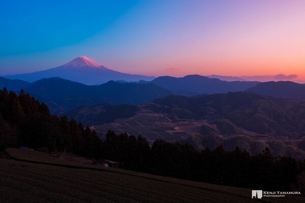 Schöner Sonnenuntergang. Mount Fuji