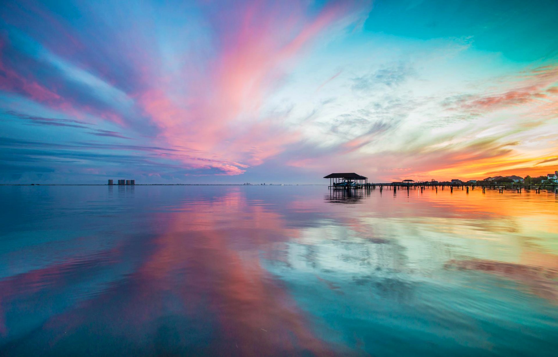 himmel wolken sonnenuntergang meer ufer reflexion horizont dorf häuser natur