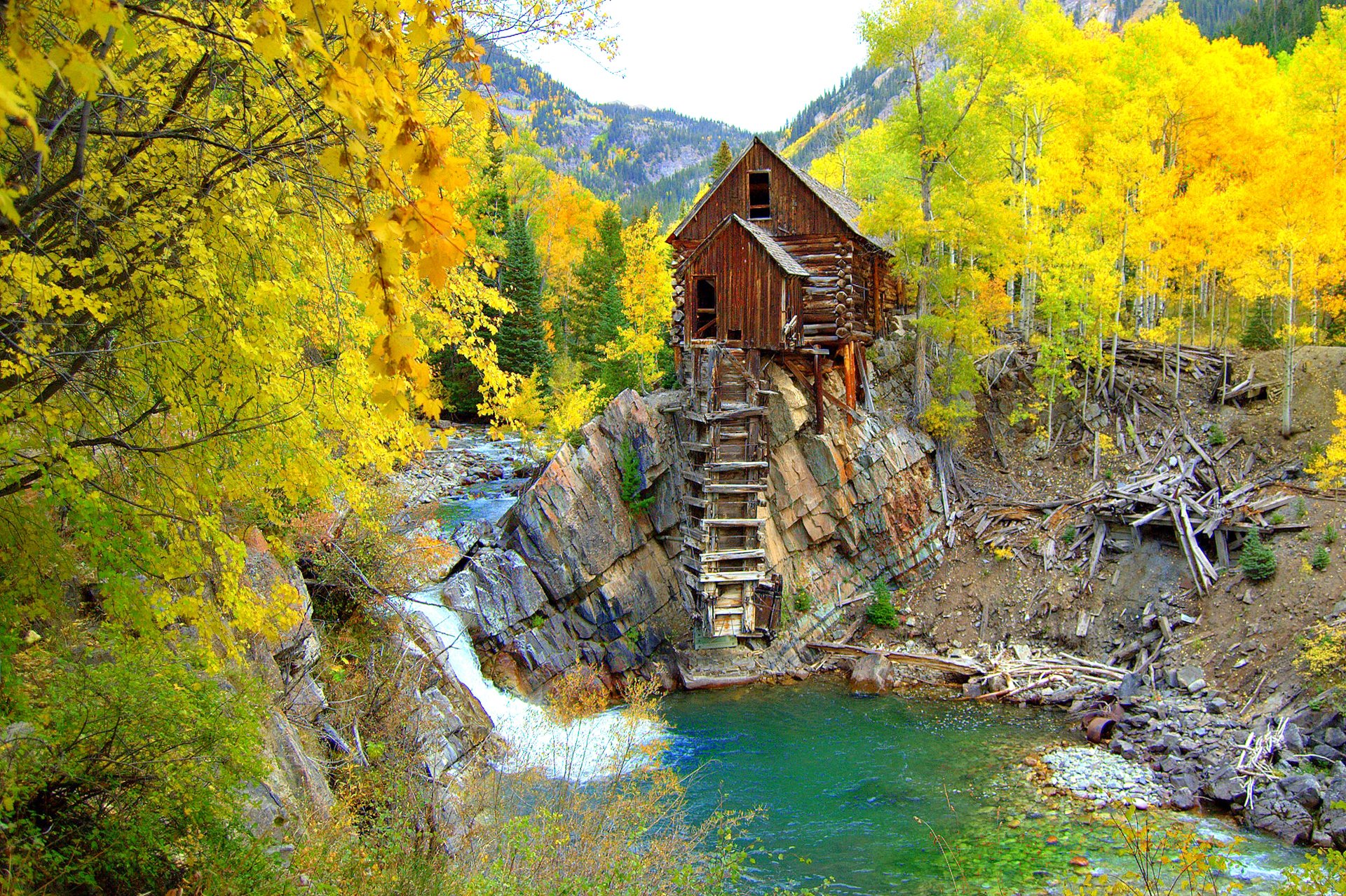 moulin à cristal colorado usa forêt arbres automne roches pierres rivière montagnes