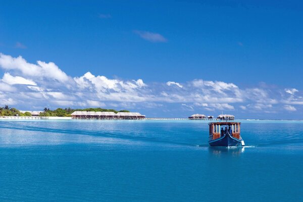 Belle mer aux Maldives