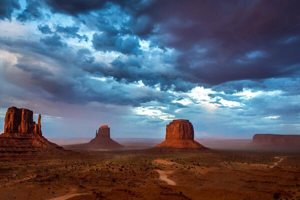 Blue sky in the evening in Monument Valley