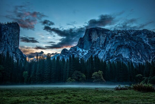 Rocas del parque nacional de Yosemite, California