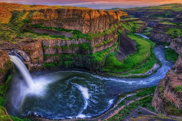 Waterfall from the cliff top view