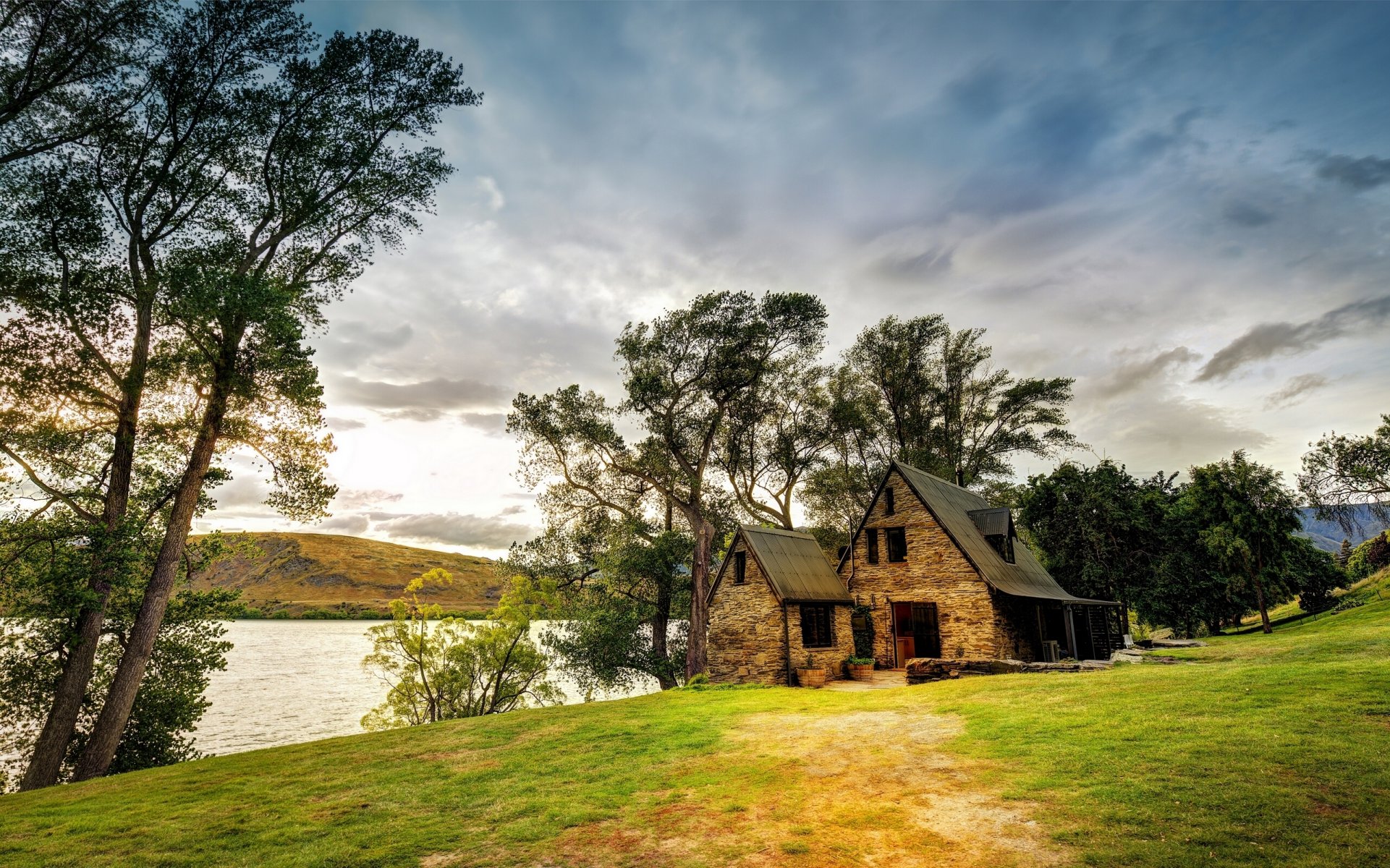 queenstown new zealand queenstown house lake tree