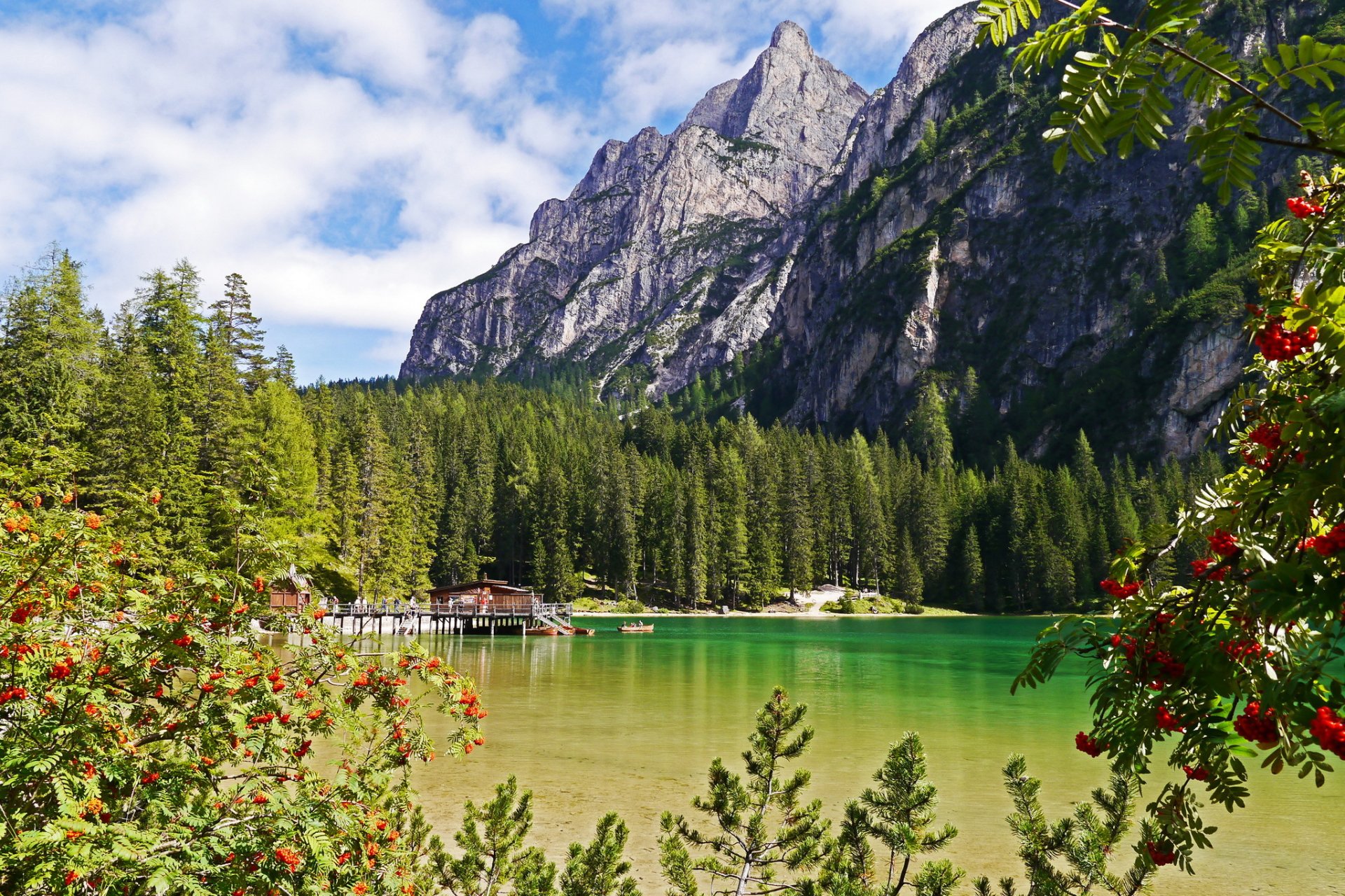 paysage italie montagnes forêt lac braies nature photo