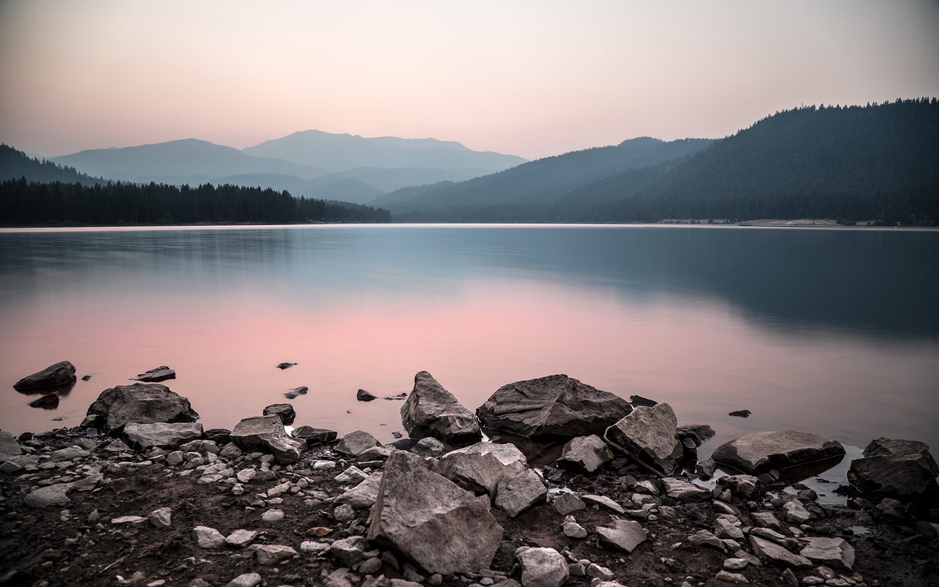 lake siskiyou lake mountain stone