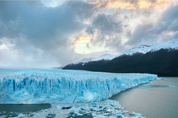 The beauty of the ice of Patagonia