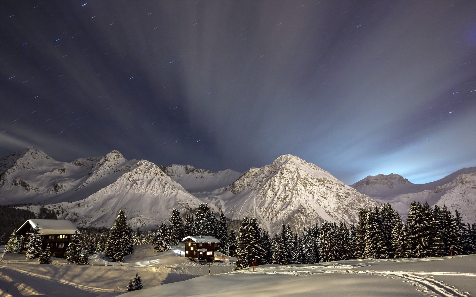 montañas invierno casa noche