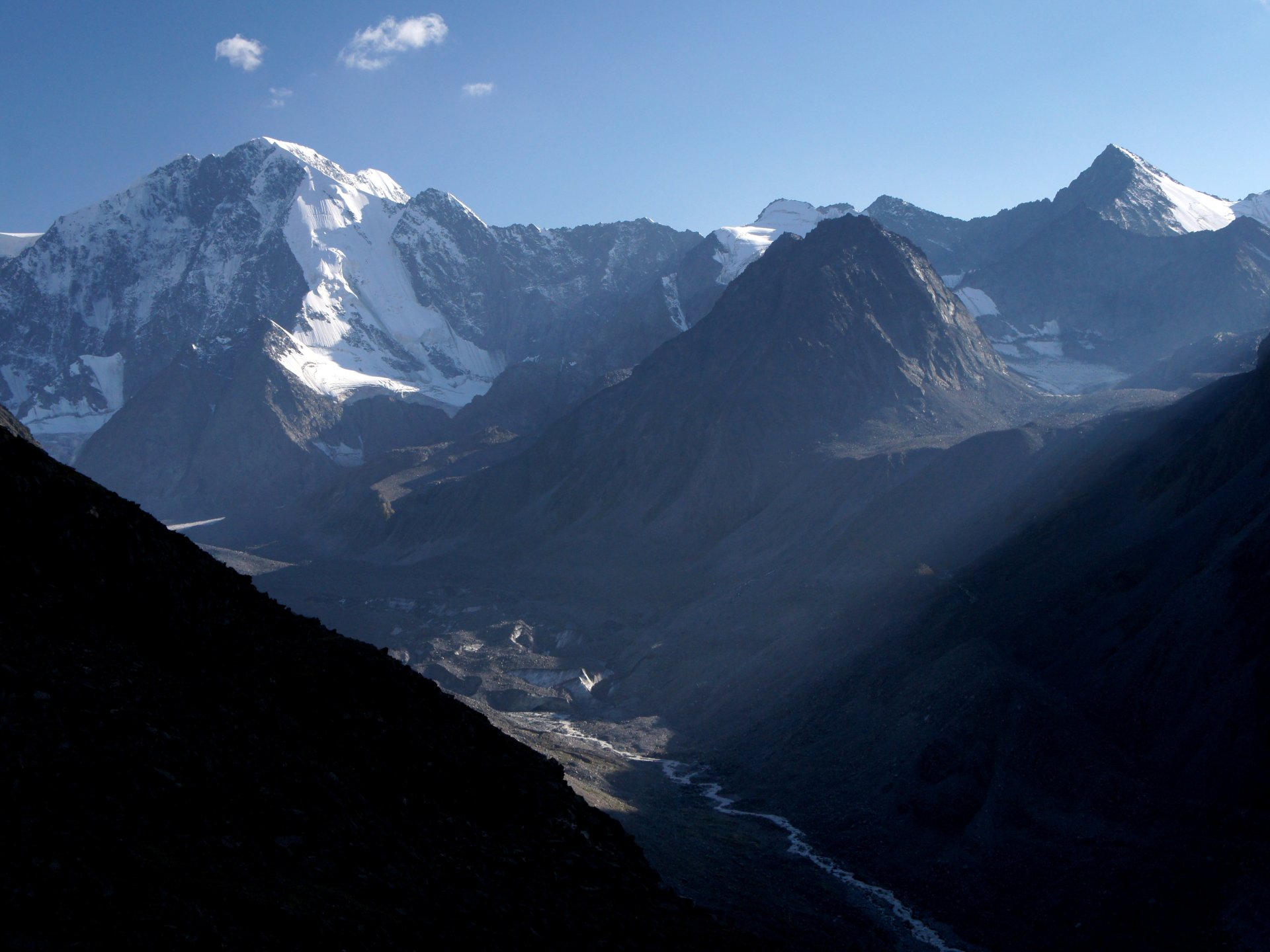 montagnes glacier montagne de l altaï montagne du béluga chaîne de katun