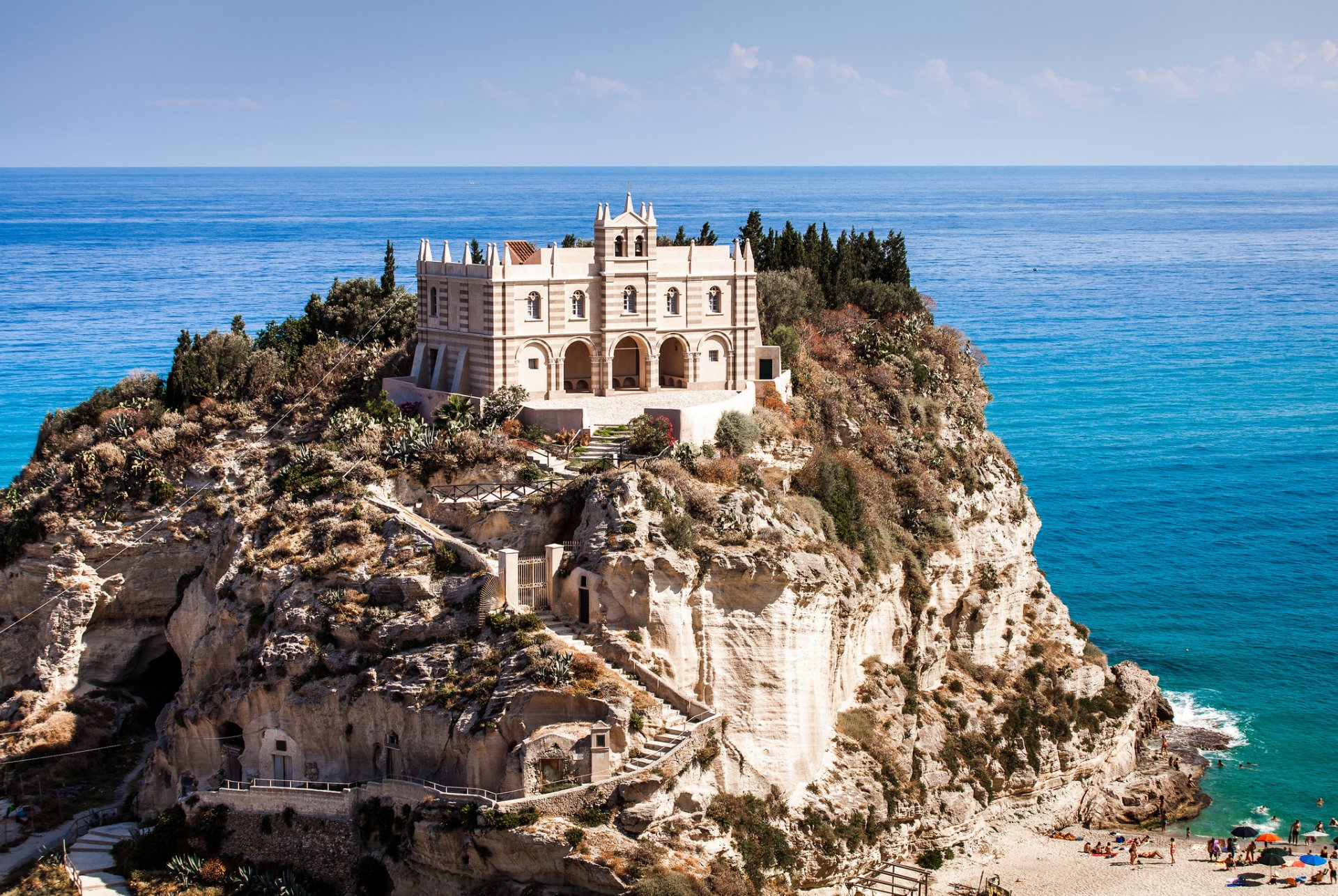 tropea włochy morze tyrreńskie tropea skała zamek