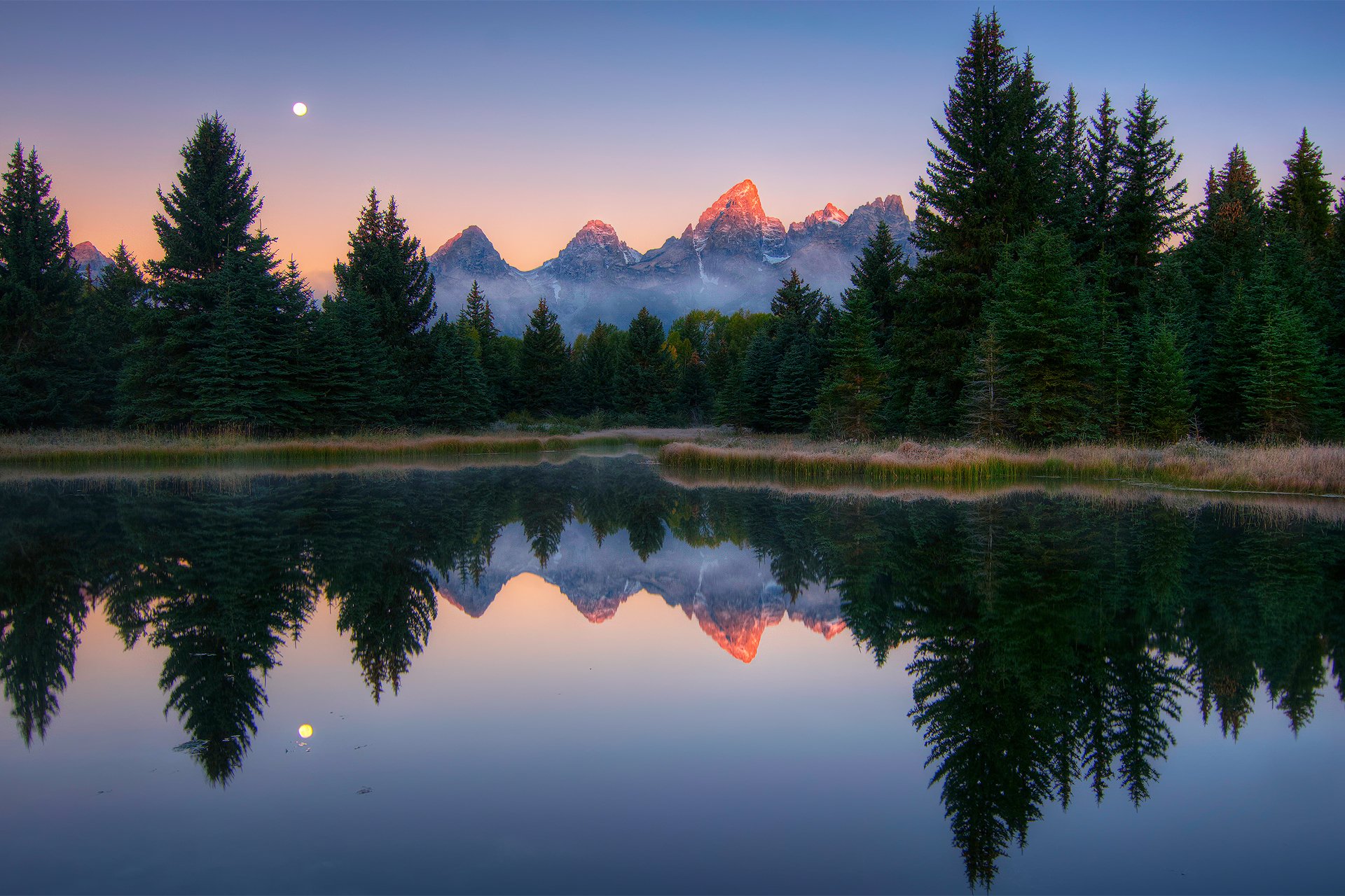 naturaleza estados unidos wyoming parque nacional grand teton río snake schwabachers aterrizaje bosque montañas reflexiones luz picos cielo luna mañana amanecer