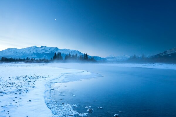 A frozen river in a foggy appearance