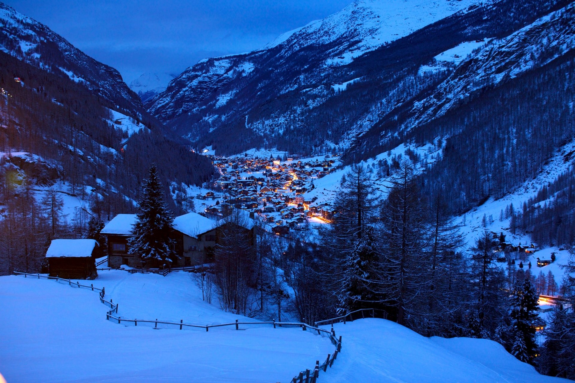 alpen alpen schweiz berge hügel winter schnee abend häuser hütten chalet licht natur landschaft