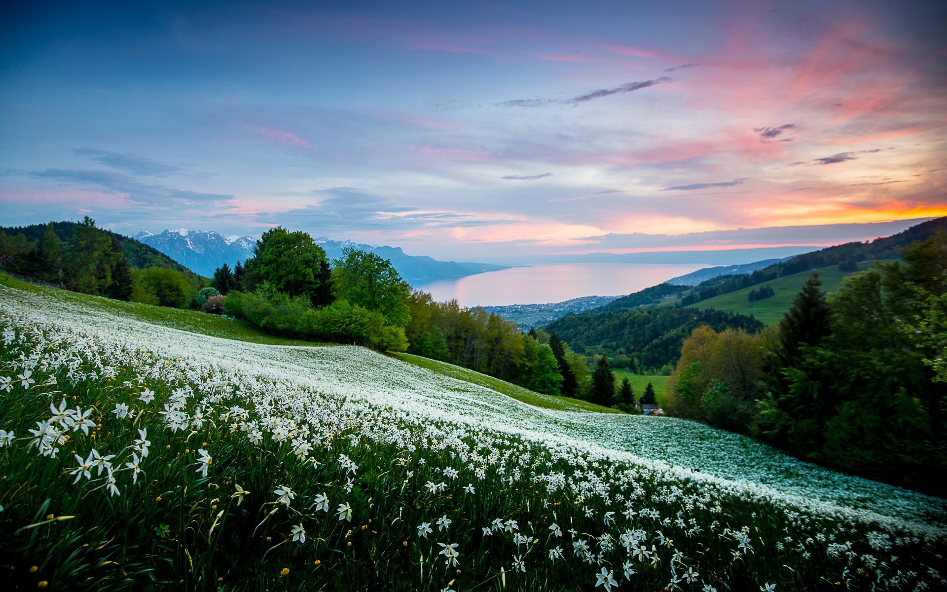 sonnenuntergang berge landschaft