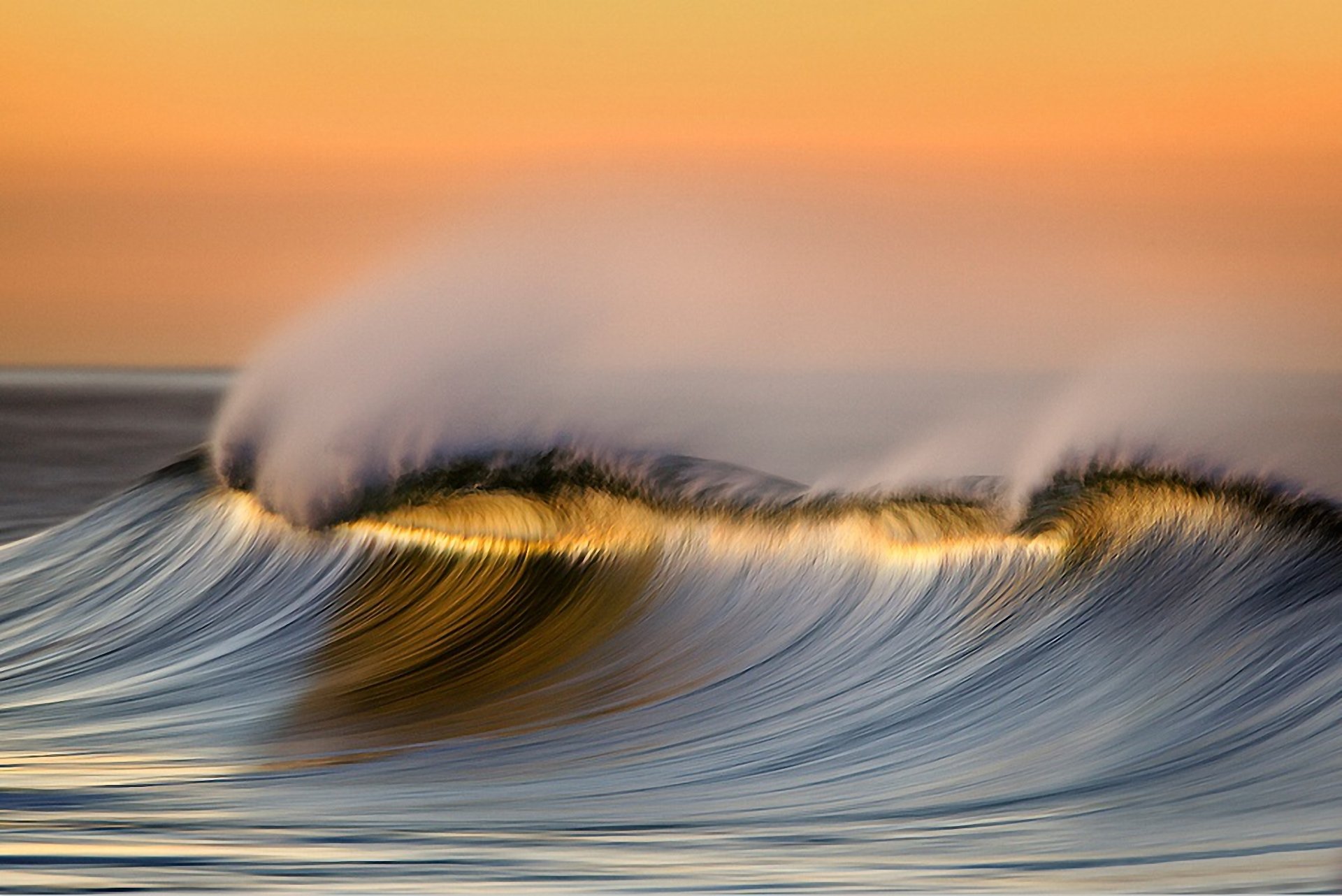 mer océan vague éclaboussures coucher de soleil eau beauté