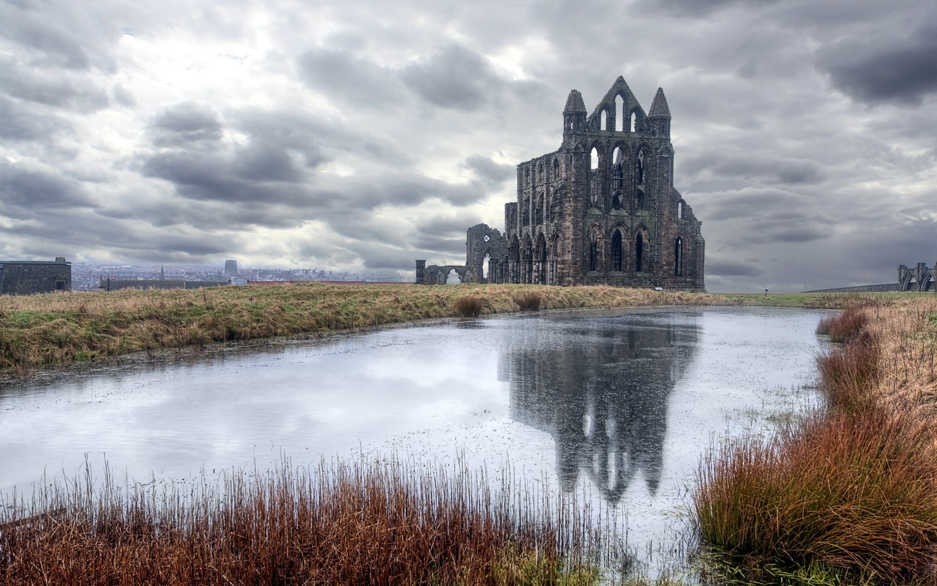 england whitby lake castle