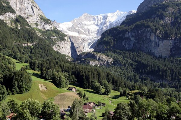 Verano en las montañas Suizas