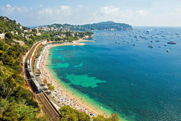 Die Côte d Azur des Mittelmeers in Frankreich