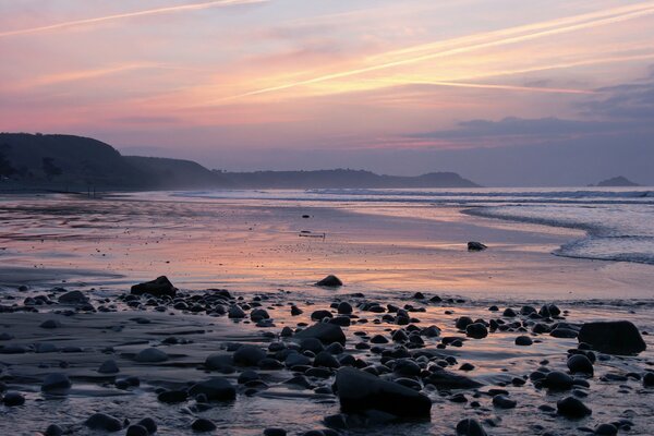 Felsiger Strand, Sonnenuntergang