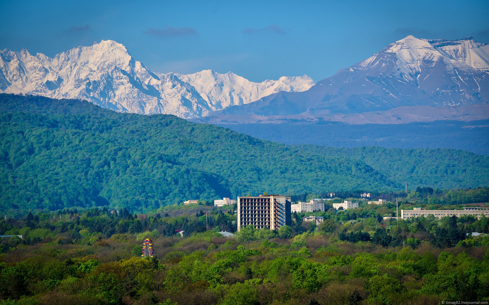 nalchik kabardino-balkarien cbd großer kaukasischer bergrücken russland berge wald park