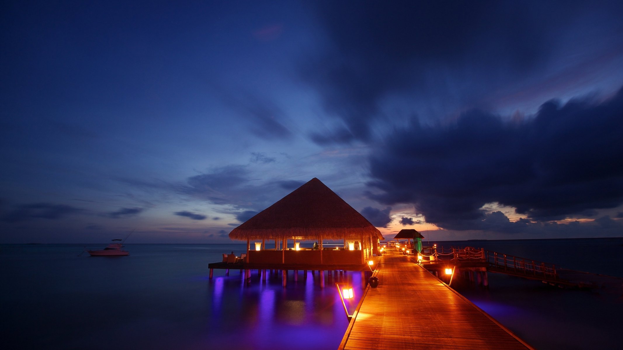 veilleuses maldives tropical plage bungalow océan mer coucher de soleil jetée