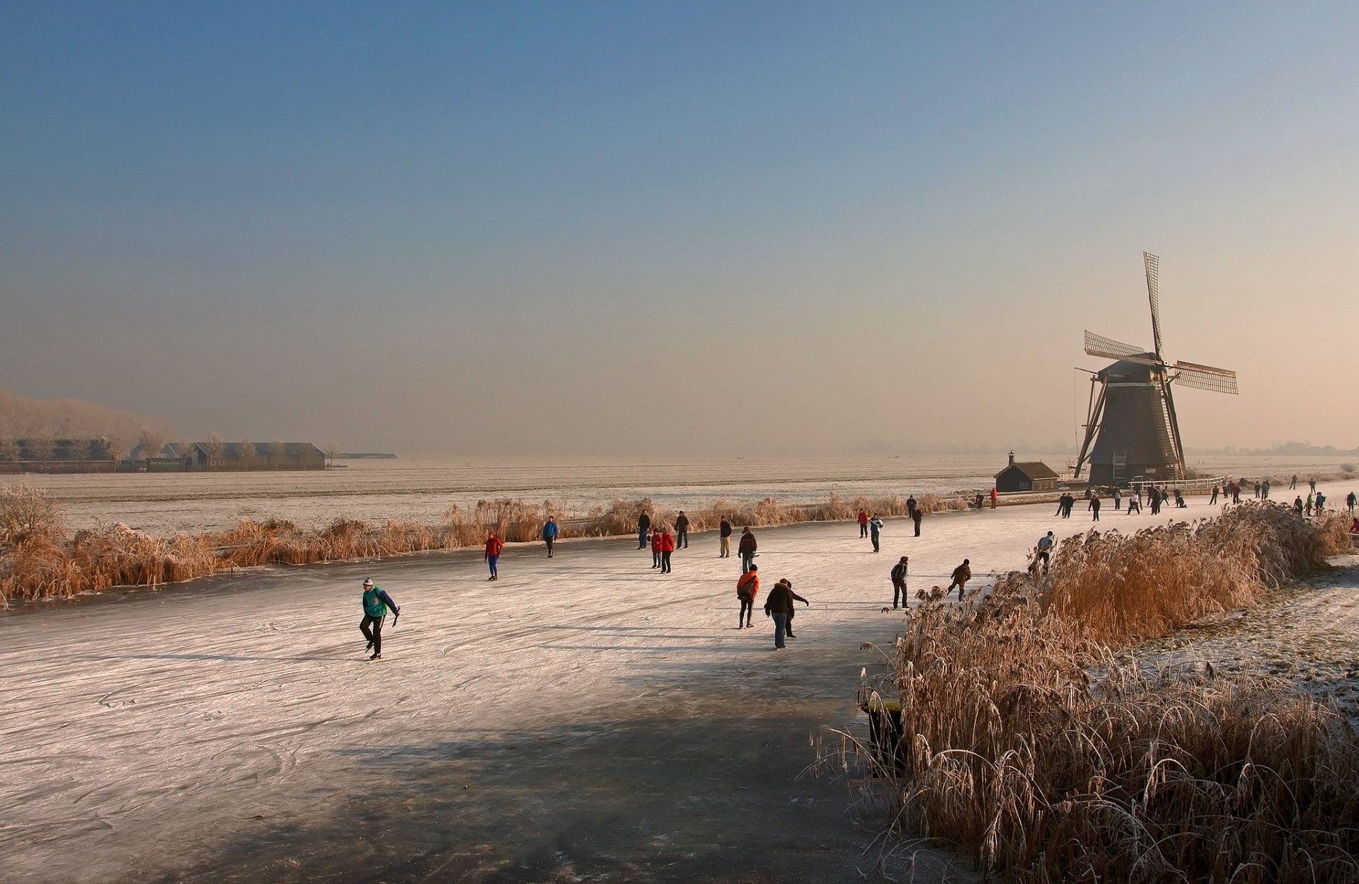 holanda invierno molino río hielo pista de hielo