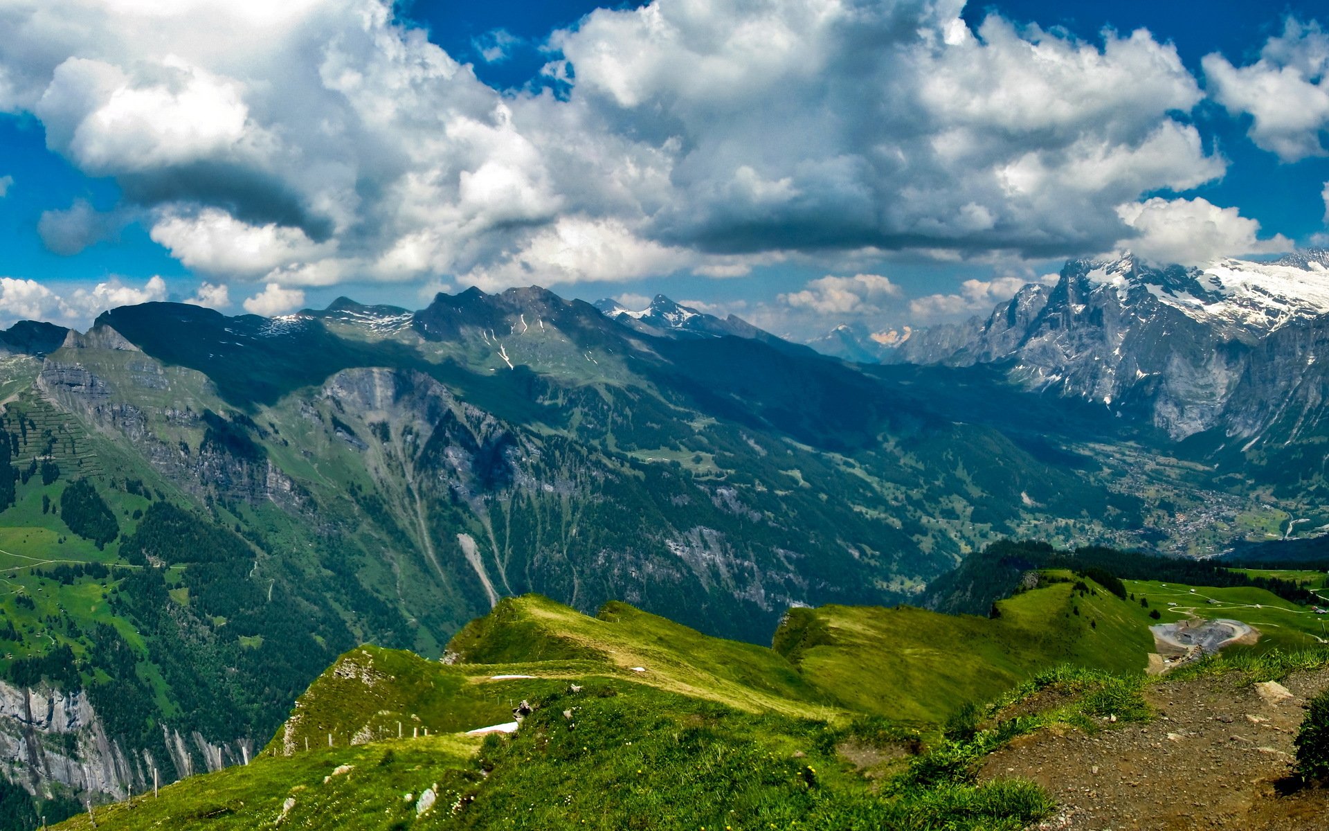 góry szwajcaria berno lauterbrunnen horyzont niebo chmury