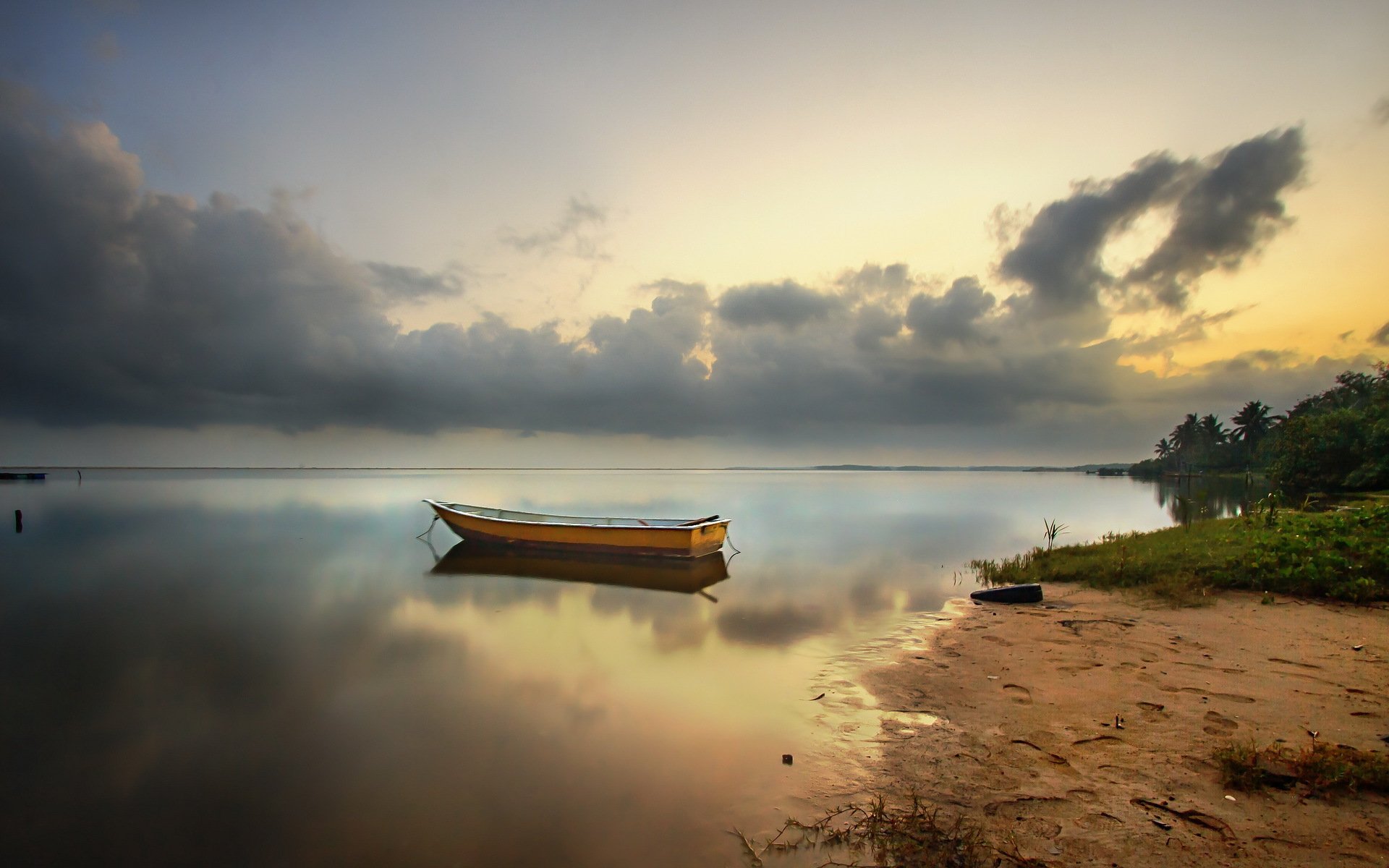 gulf beach boat dawn