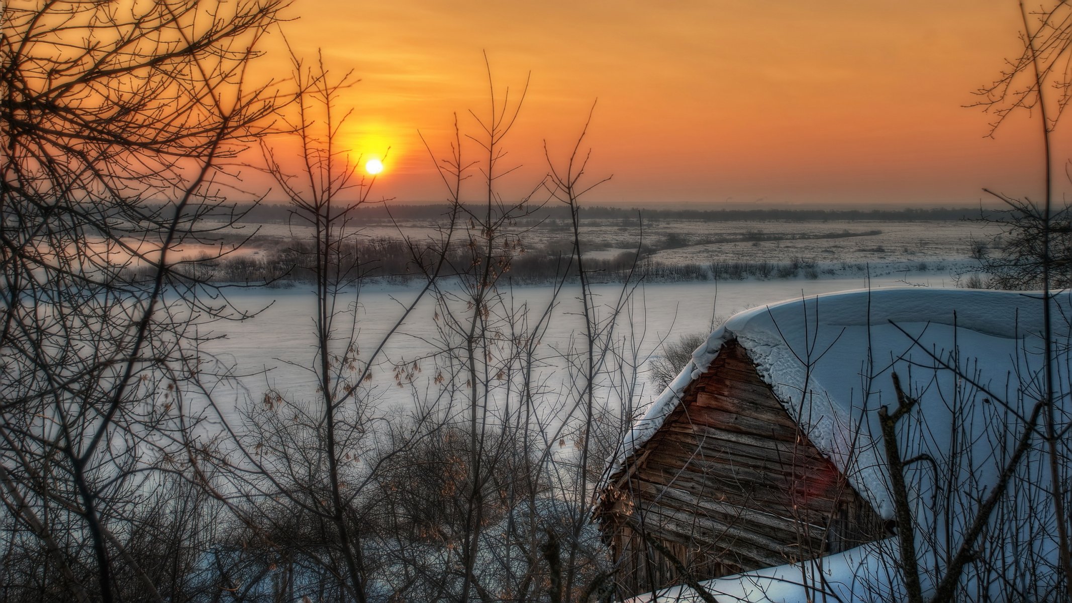 invierno puesta de sol casa nieve paisaje