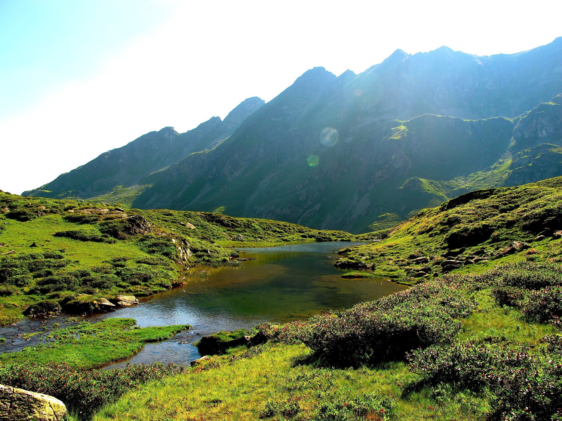 ummer mountain river slope green landscape sun ray