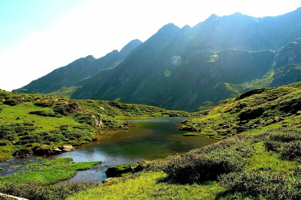 La increíble naturaleza de los paisajes de montaña